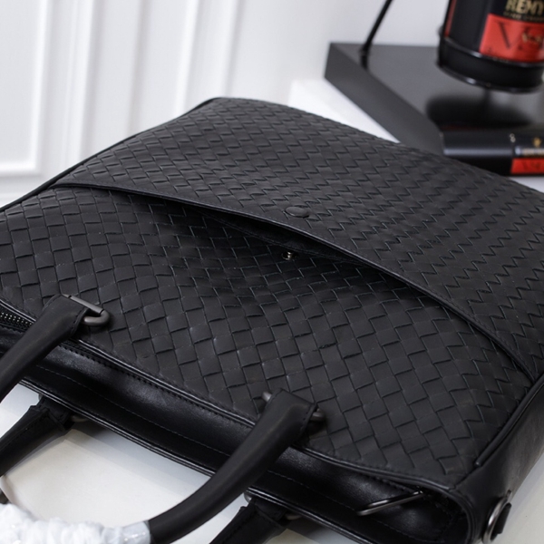 ボッテガヴェネタバッグ角部分ディテール